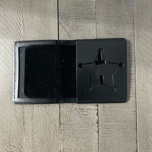 Perfect Fit Sheriff Star Badge/ID Holder